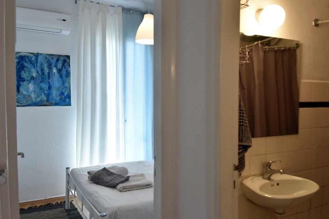 Artist'S Lovely Nest Under The Shadow Of The Parthenon Apartment Athens Exterior photo